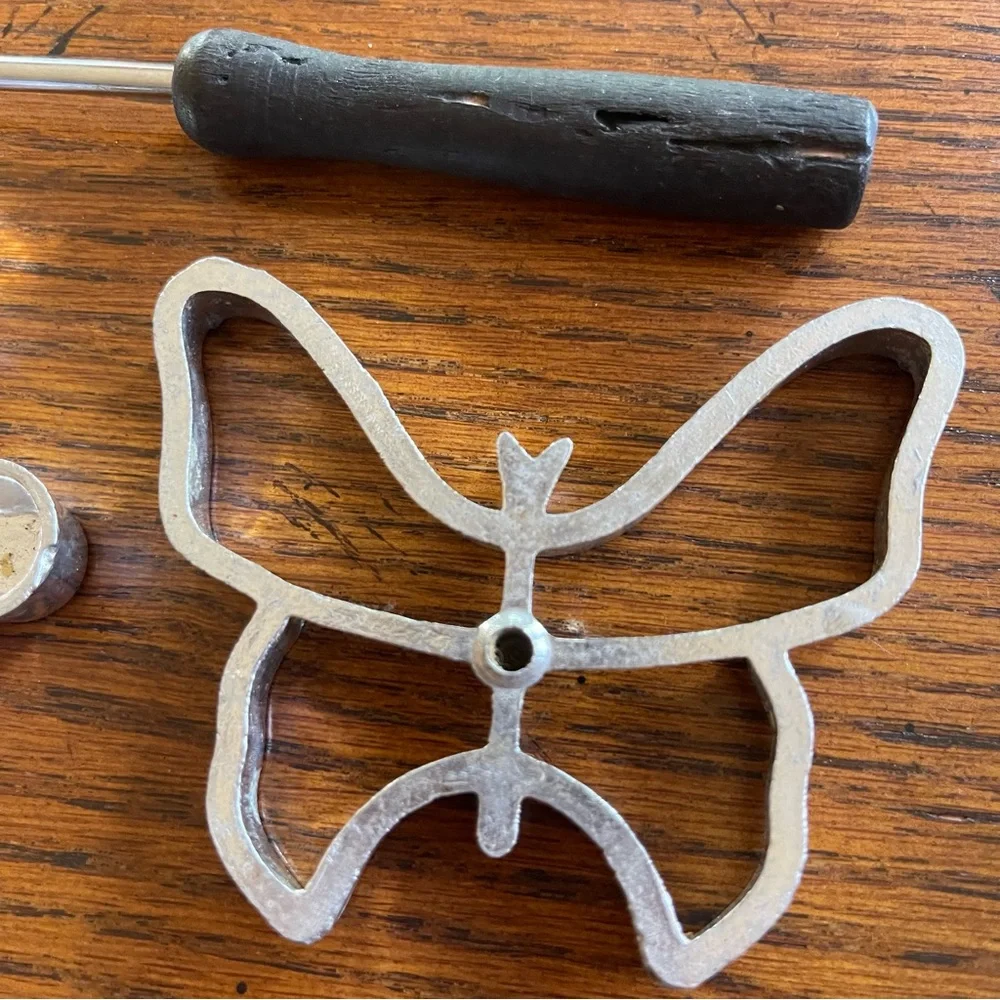 Vintage aluminum cookie